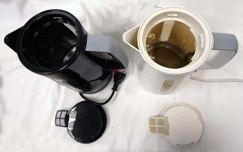 Несколько эффективных рецептов, как очистить чайник от накипи содой