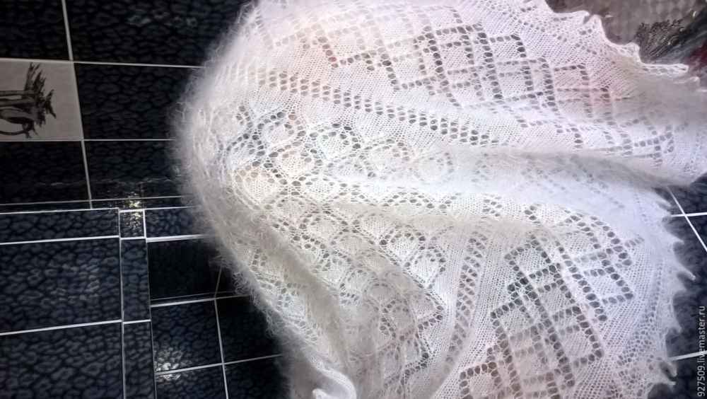 Как постирать пуховый платок в домашних условиях в стиральной машине и вручную
